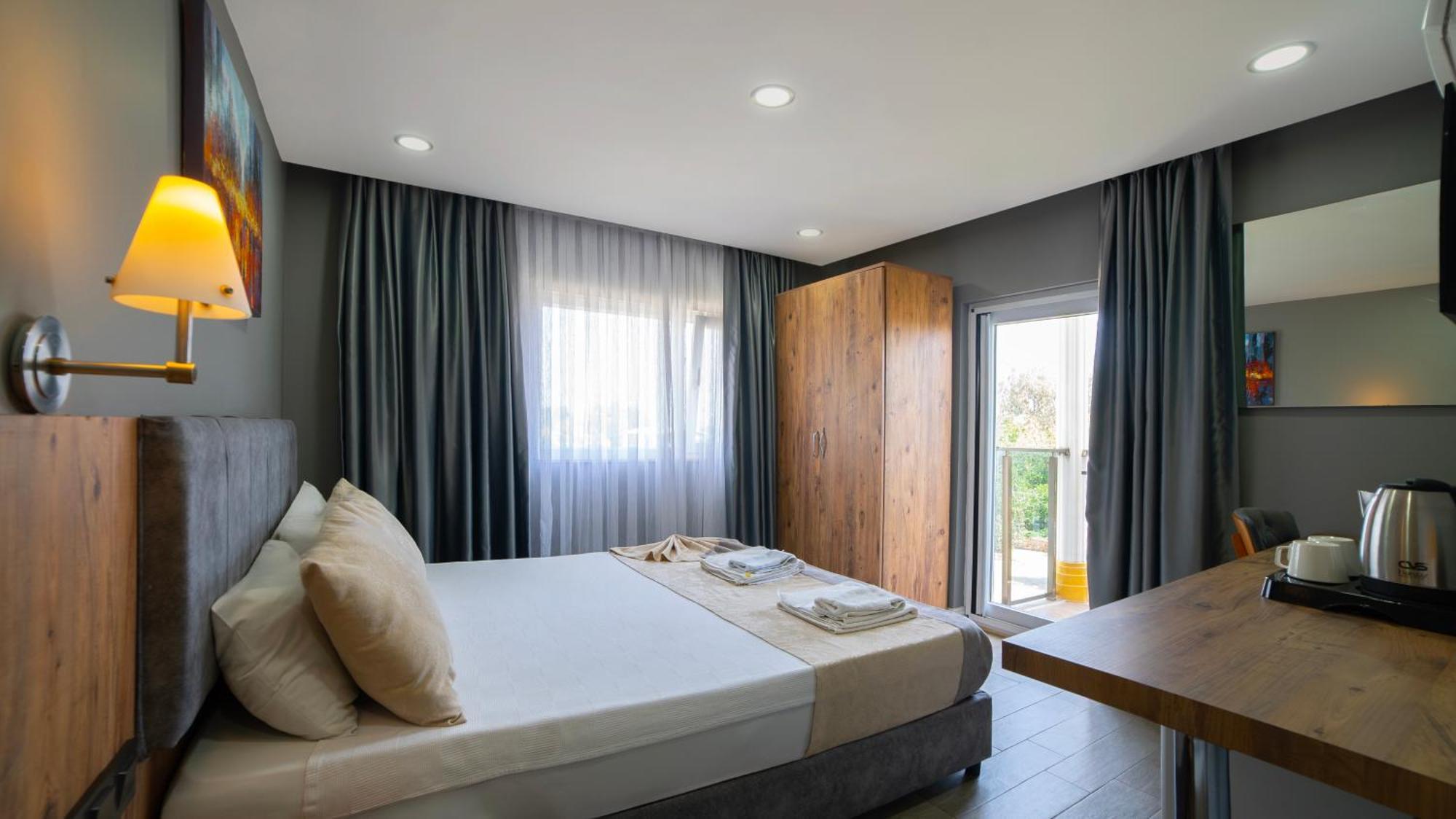La Cactus Boutique Hotel Antalya Exterior photo