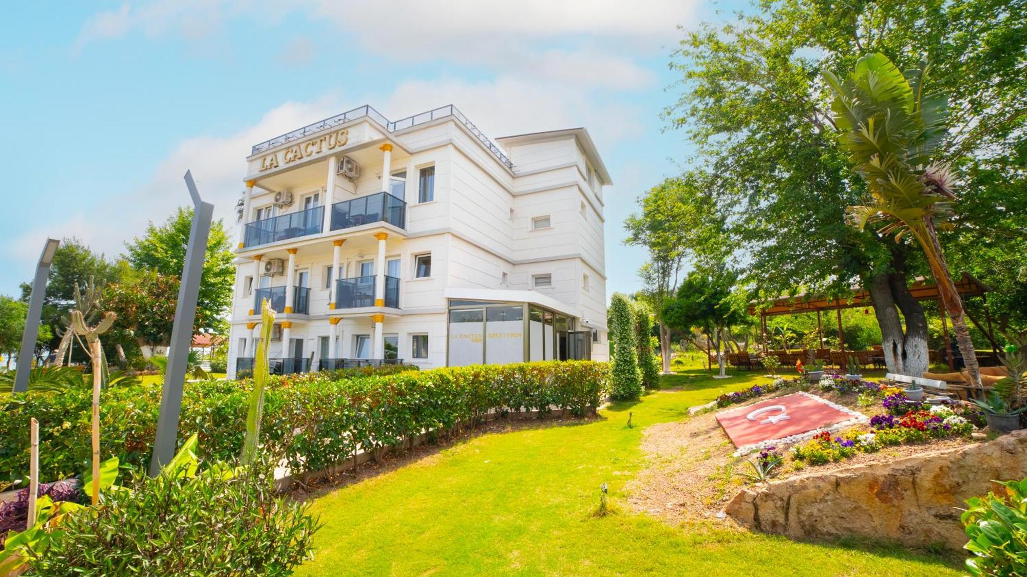 La Cactus Boutique Hotel Antalya Exterior photo